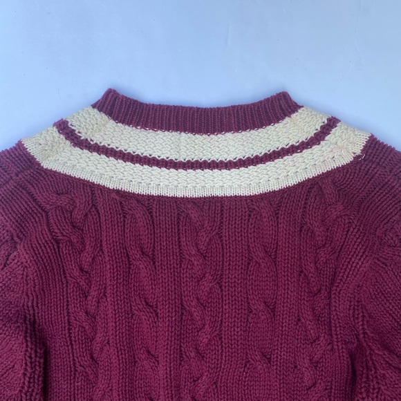 Vintage Preppy Lord & Taylor V-Neck, Cable Knit SWEATER very Ivy League! - Picture 5 of 7